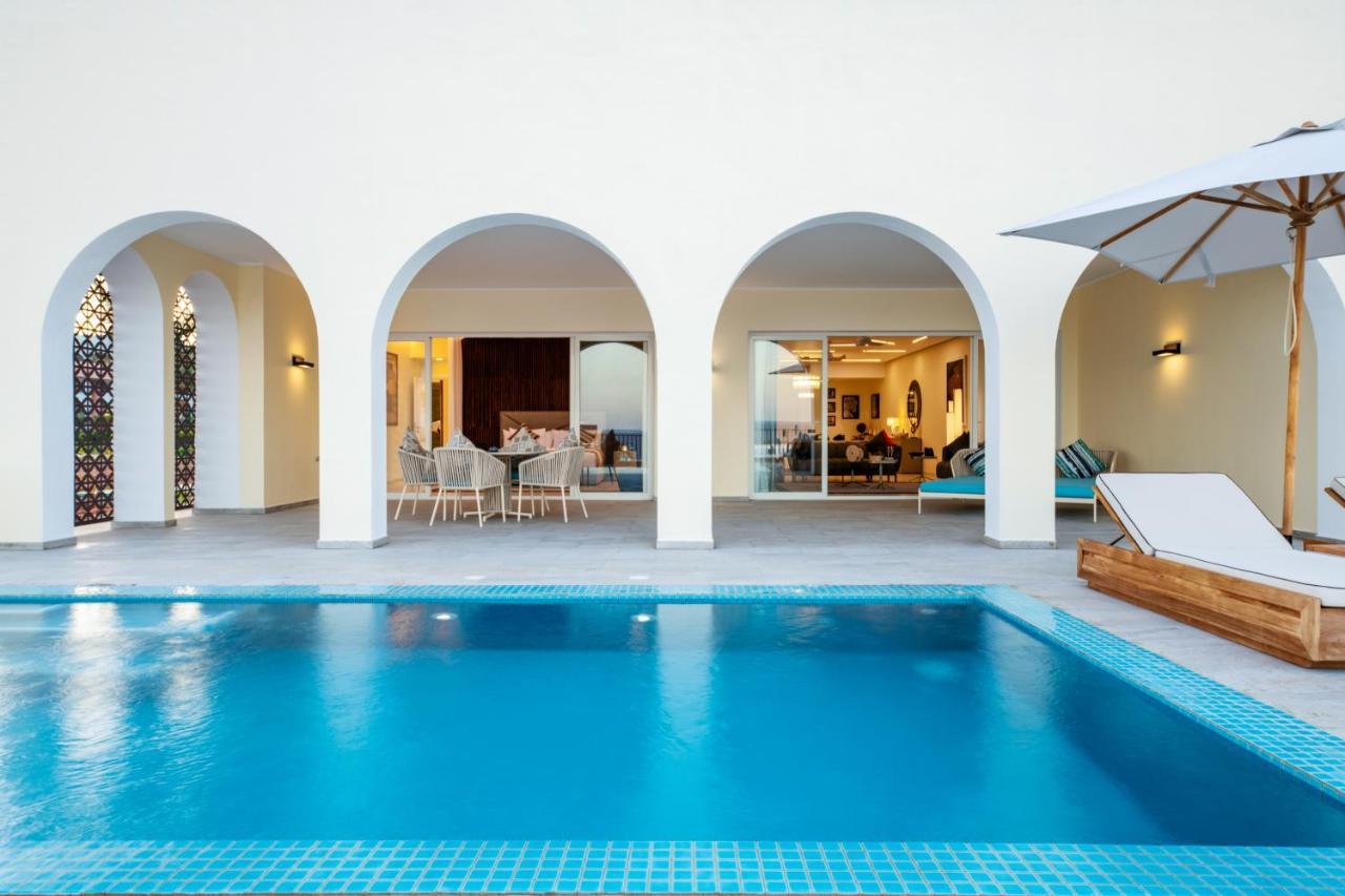 The Mora Zanzibar Ξενοδοχείο Matemwe  Εξωτερικό φωτογραφία A pool at the hotel